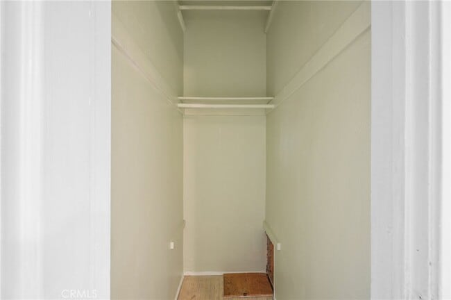 Building Photo - 122 W 110th St