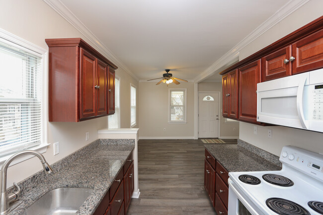 Kitchen - 810 203rd St