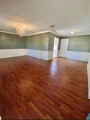 Building Photo - 2204 Foxcroft Ln