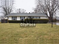 Building Photo - 604 E Pearl St