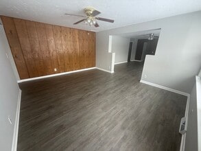 Building Photo - 4 Bedroom House