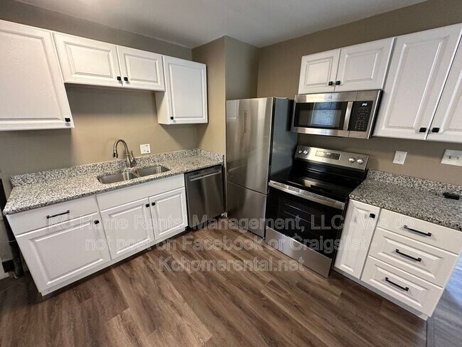 Building Photo - 5411 N Indiana Ave