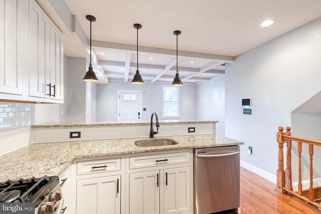 Building Photo - 4011 Evans Chapel Rd