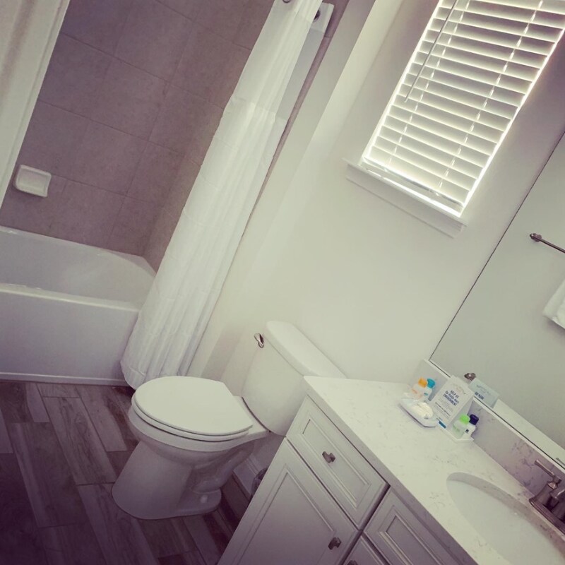 Building Photo - 8079 Knee Deep Rd