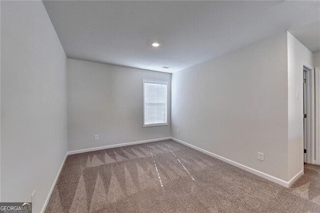 Building Photo - 212 Station Overlook Dr