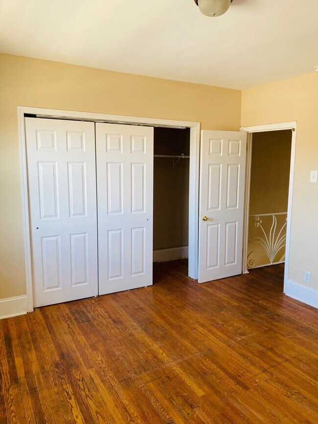 Building Photo - 5447 Torresdale Ave