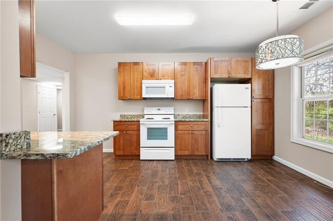 Building Photo - 1083 Soaring Way NE