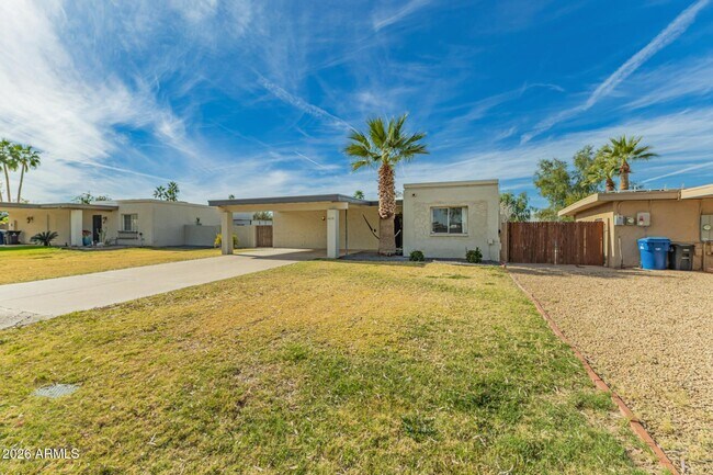 Building Photo - 4618 S Calle Los Cerros Dr