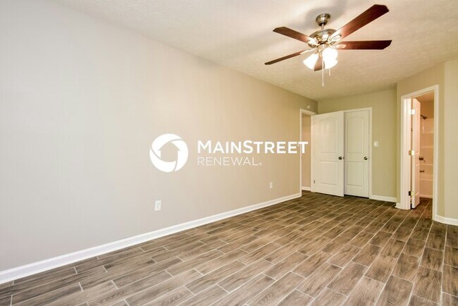 Building Photo - 3 Bedroom Pet-Friendly Home in Ellenwood, GA with Main Street Renewal