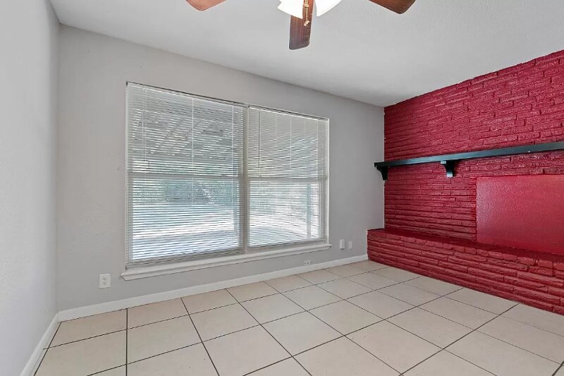 Building Photo - 5720 Wharton Dr