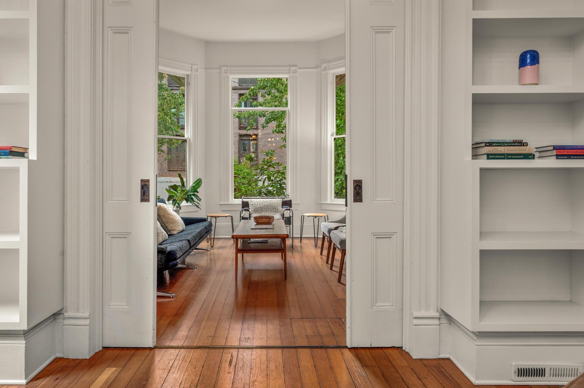 Building Photo - 1720 NW Hoyt St