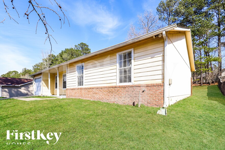 Building Photo - 6450 Peppermill Ln