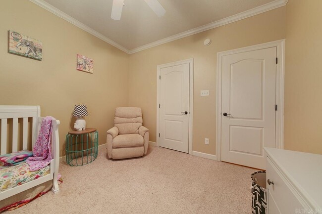 Building Photo - 24 Lakeland Dr