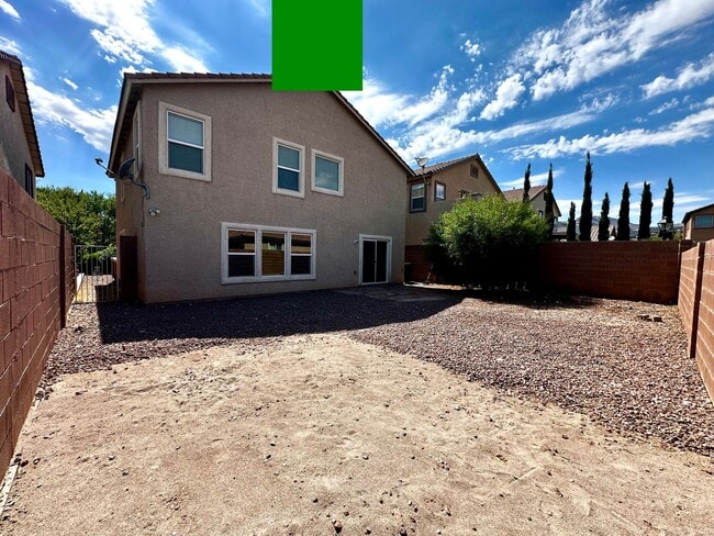 Building Photo - 560 Playa Linda Pl