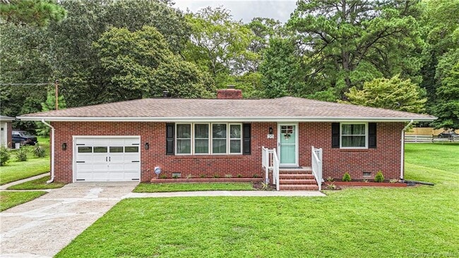 Primary Photo - 20 Atkins Ln