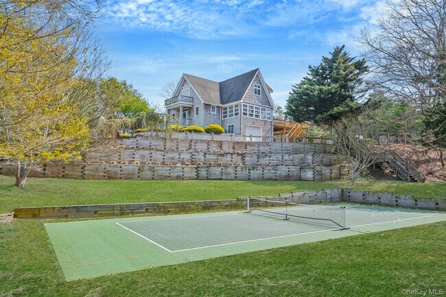 Building Photo - 5 Ocean View Ave