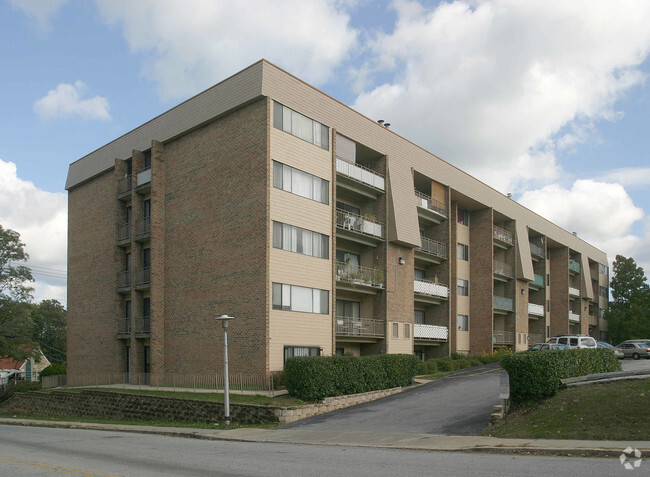 Oxford House - Oxford House Apartments