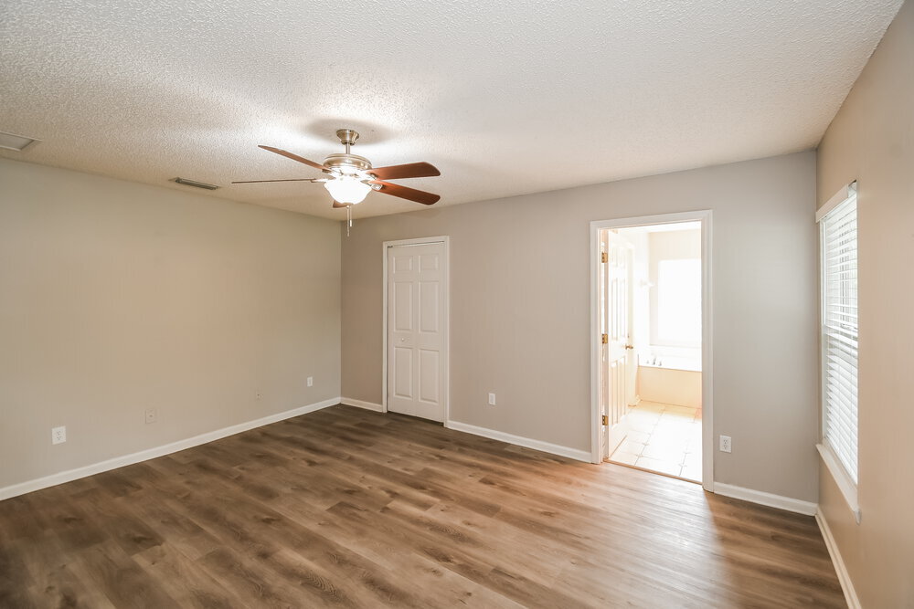 Building Photo - 2621 Fernleaf Dr