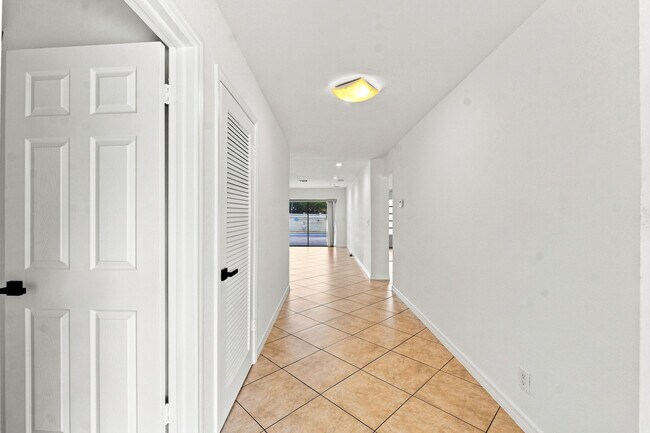 Building Photo - 3310 NW 90th Ave