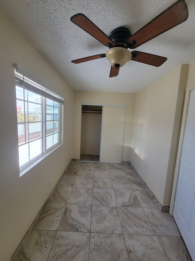 Building Photo - 6614 Tamarisk Ave