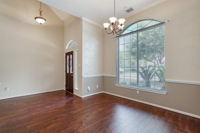 Building Photo - 7211 Emerald Run Ln