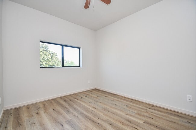 Building Photo - 4108 McKinney St