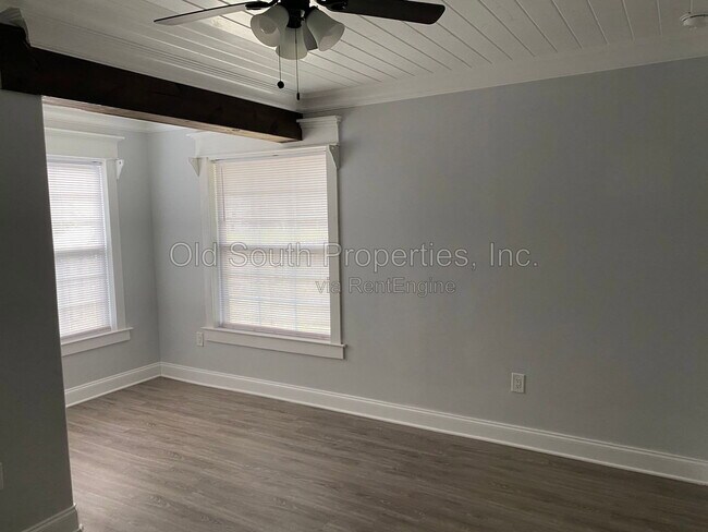 Building Photo - 117 Bayliss Ct