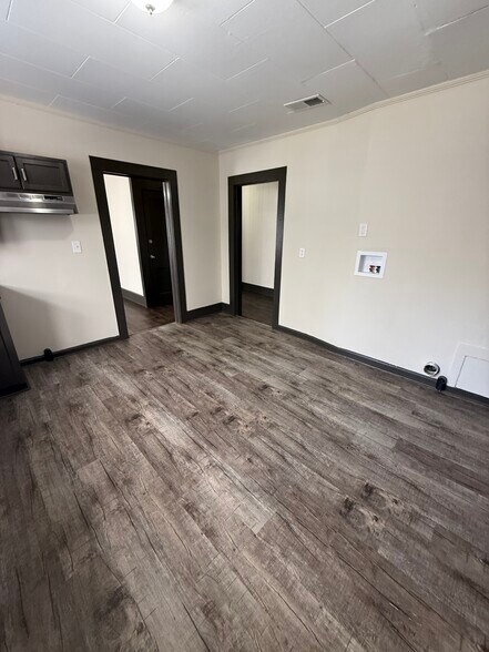 Building Photo - 941 McDonald Chapel Rd