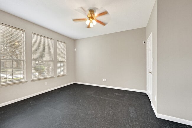 Building Photo - 12006 Audrey Ct