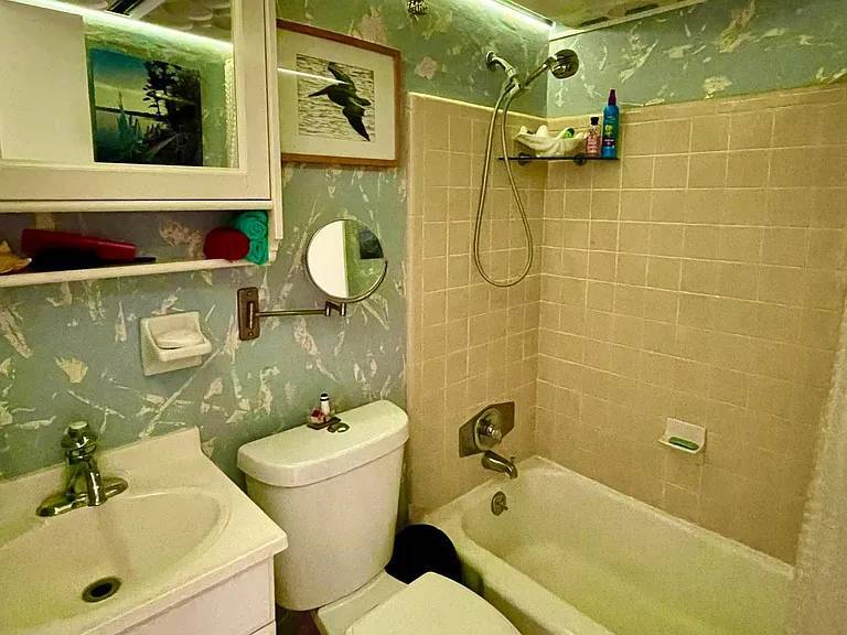 Building Photo - 6399 Azure Ln