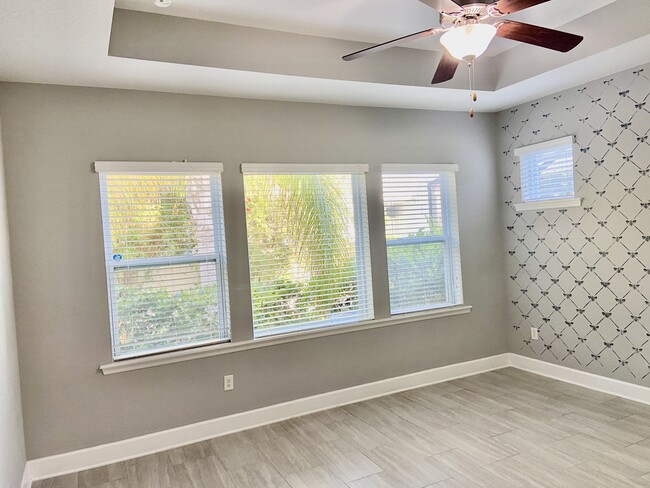 Building Photo - 30 Paradise Valley Dr