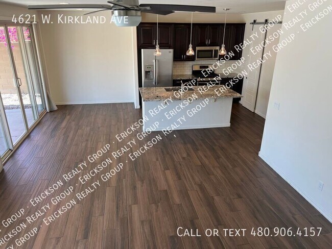 Building Photo - 4621 Kirkland Ave