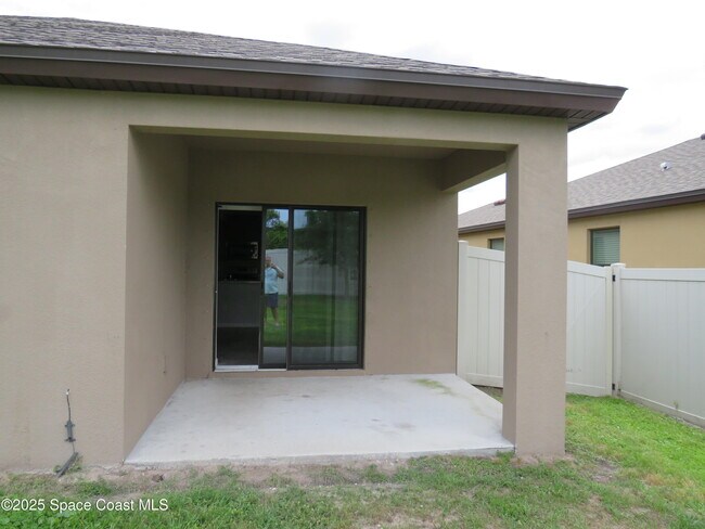 Building Photo - 3548 Loggerhead Ln