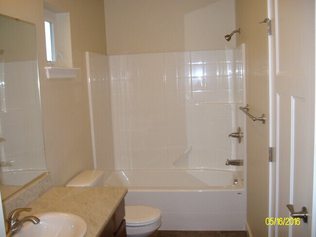 Building Photo - 4721 Hadley St