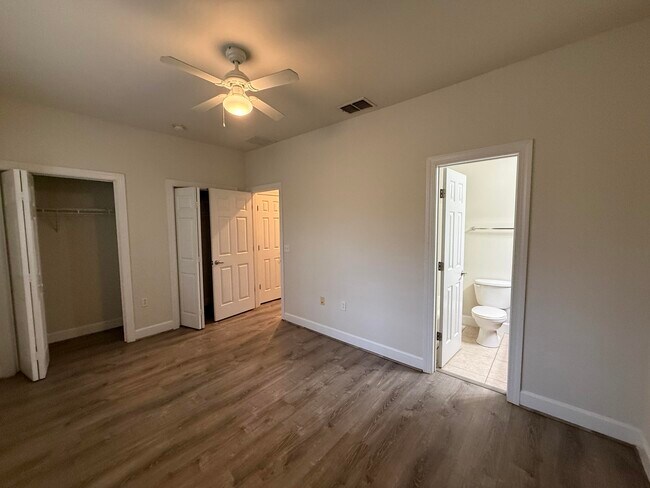 Building Photo - 15284-15331 US-331 BUS