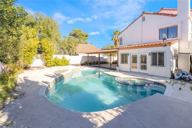 Building Photo - 2208 Tarraso Way