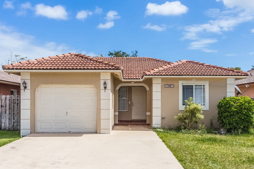 Primary Photo - 17881 SW 143rd Ct