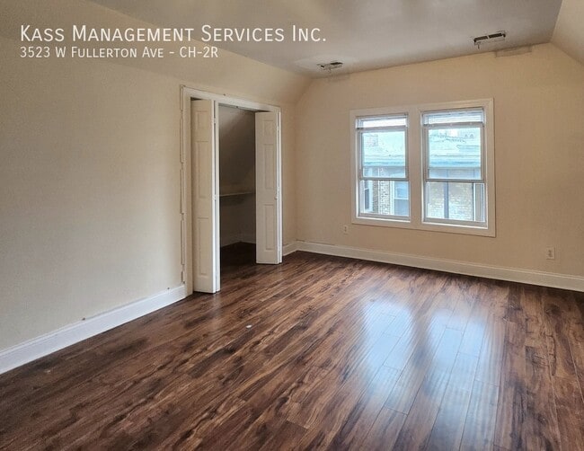 Building Photo - 3523 W Fullerton Ave