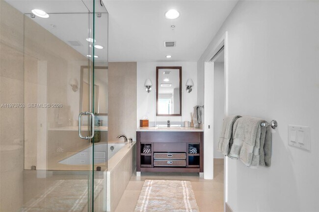 Building Photo - 6899 Collins Ave