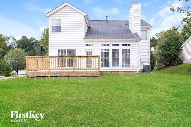 Building Photo - 8249 Hornwood Ct