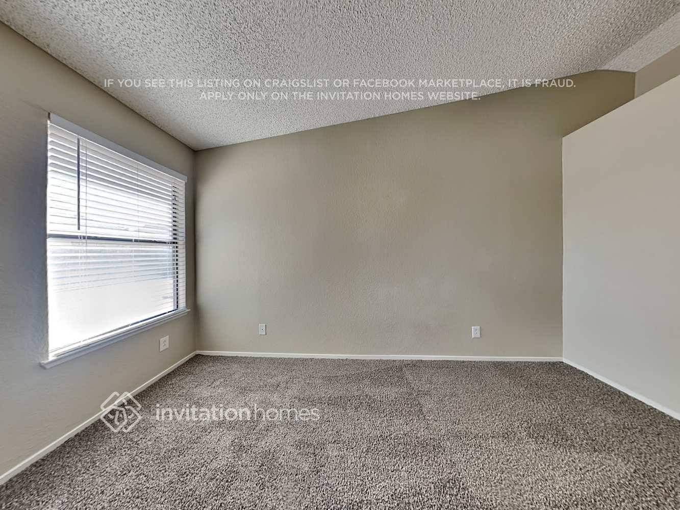 Building Photo - 4901 Evergreen Glen Dr