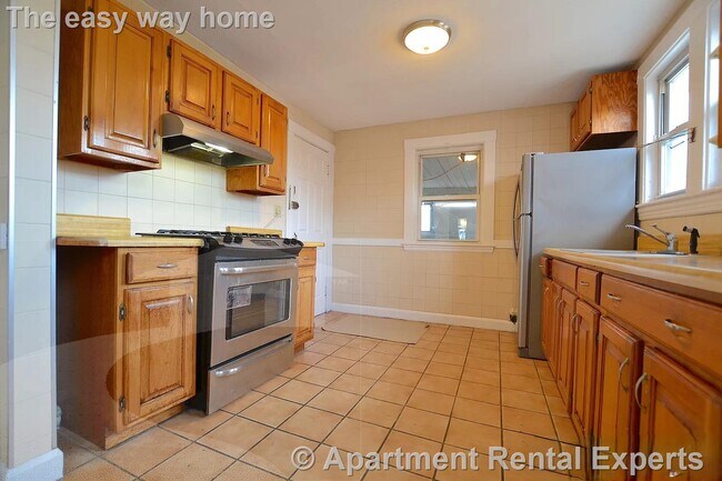 Primary Photo - 115 Lanark Rd