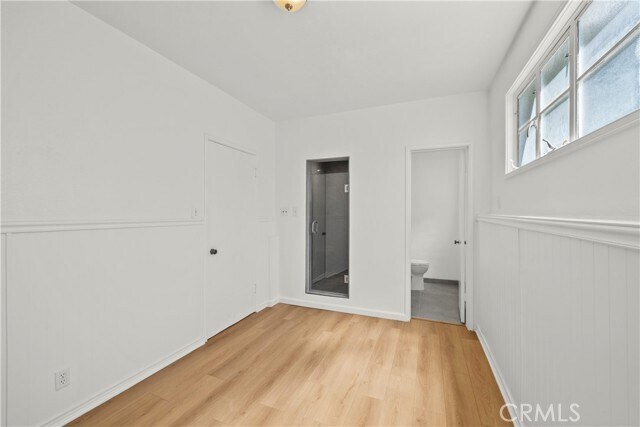 Building Photo - 523 Meadows Dr