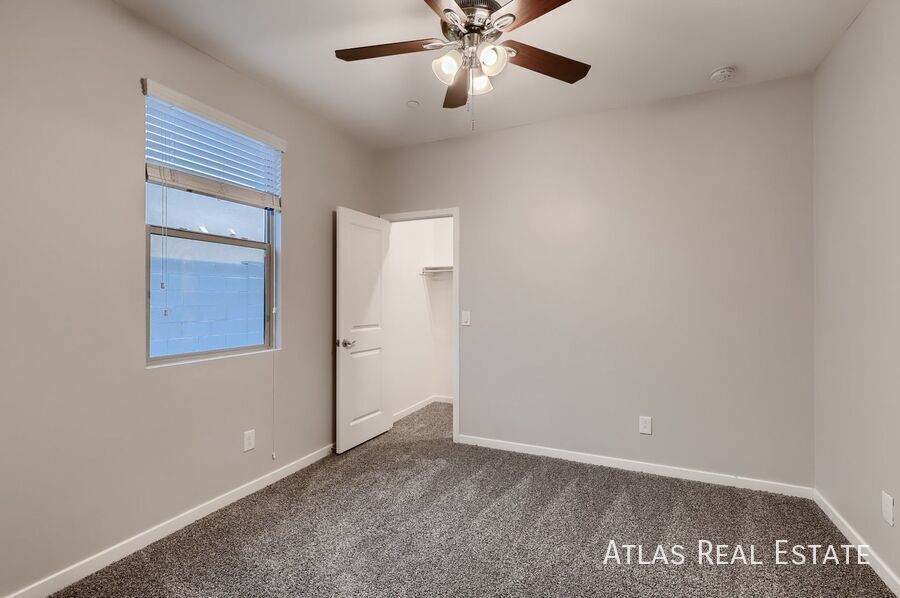 Building Photo - 2077 N 213th Dr