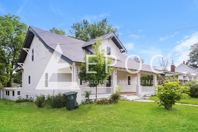 Building Photo - 504 Lexington Ave