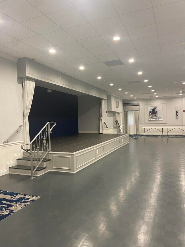 Building Photo - 14426 Amberly Ln