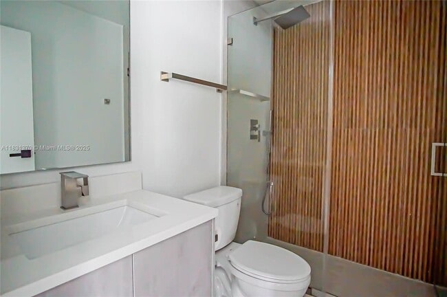 Building Photo - 2161 Orange Grove Dr