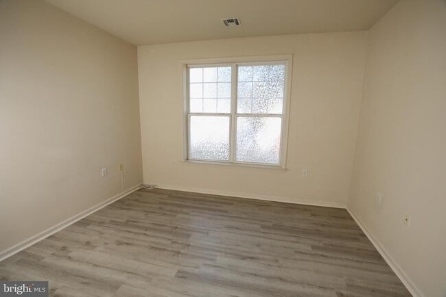 Building Photo - 611 Masterson Ct