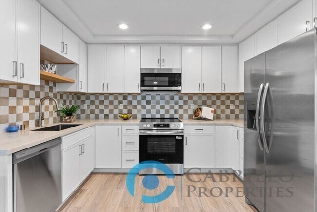 Building Photo - 3066 46th St