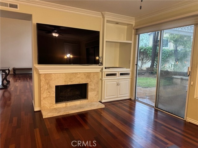 Building Photo - 12 Santa Eulalia